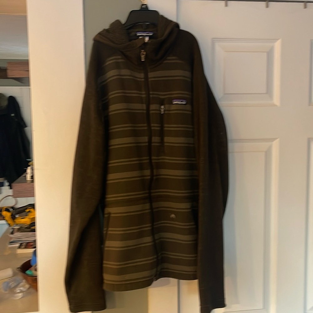 Patagonia zip up
